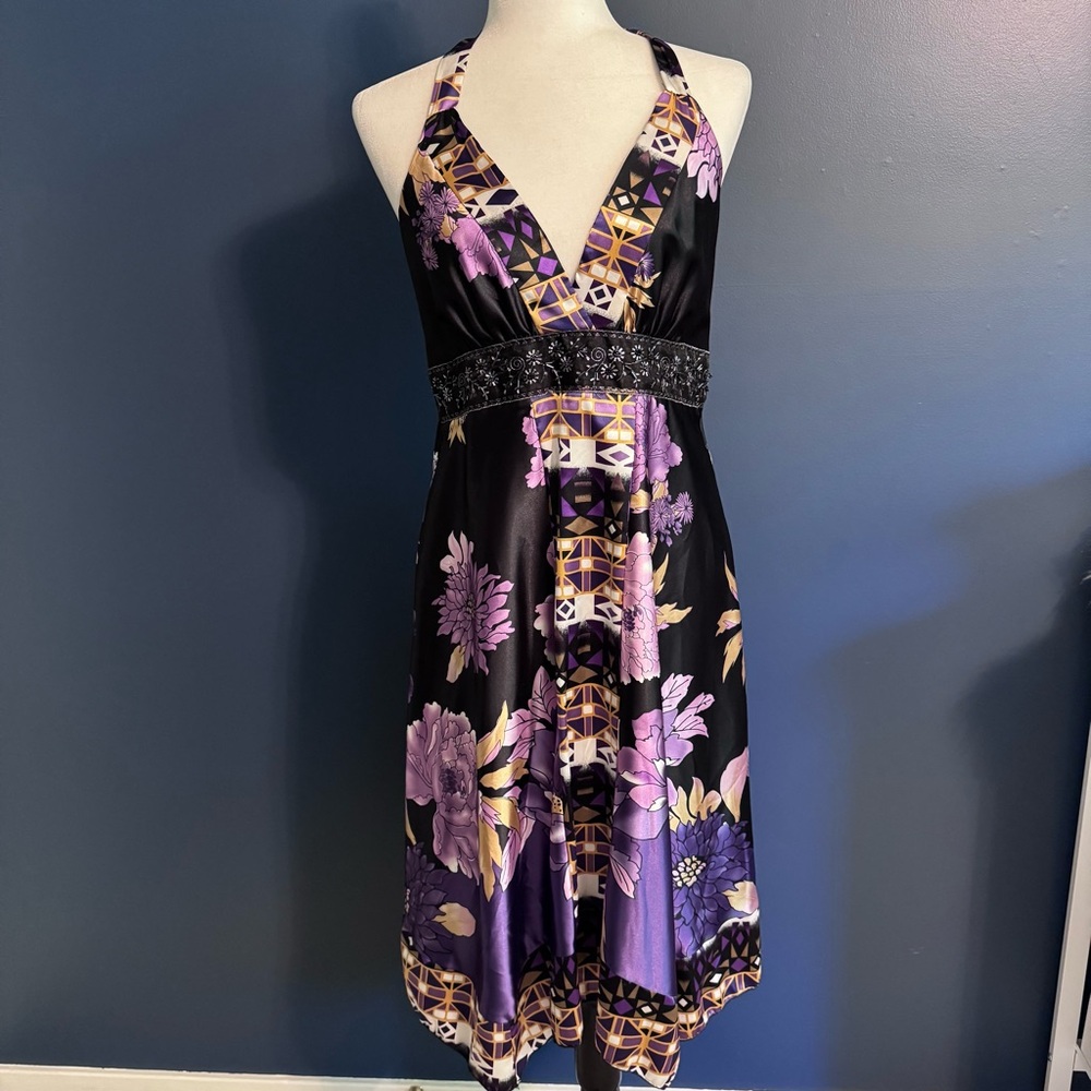 Le Château Elegant Black Fabric